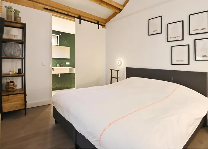 Chalet Santpoort-Zuid Chalet Santpoort-Zuid